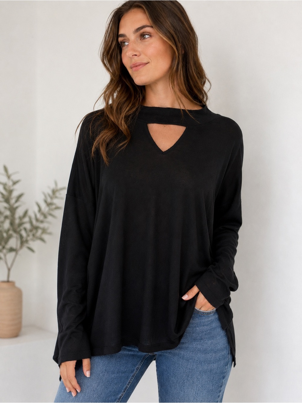 white birch Black Long-Sleeve Cutout Top